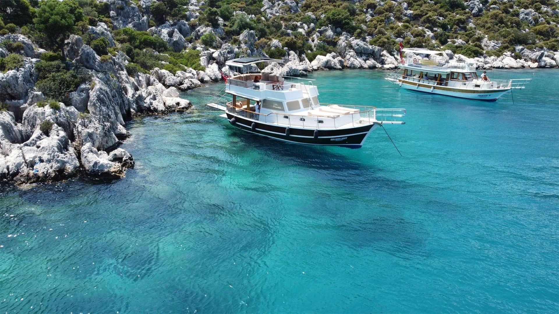 Kaş – Tekne Turları & Koy Keşfi Kaş – Tekne Turları & Koy Keşfi
